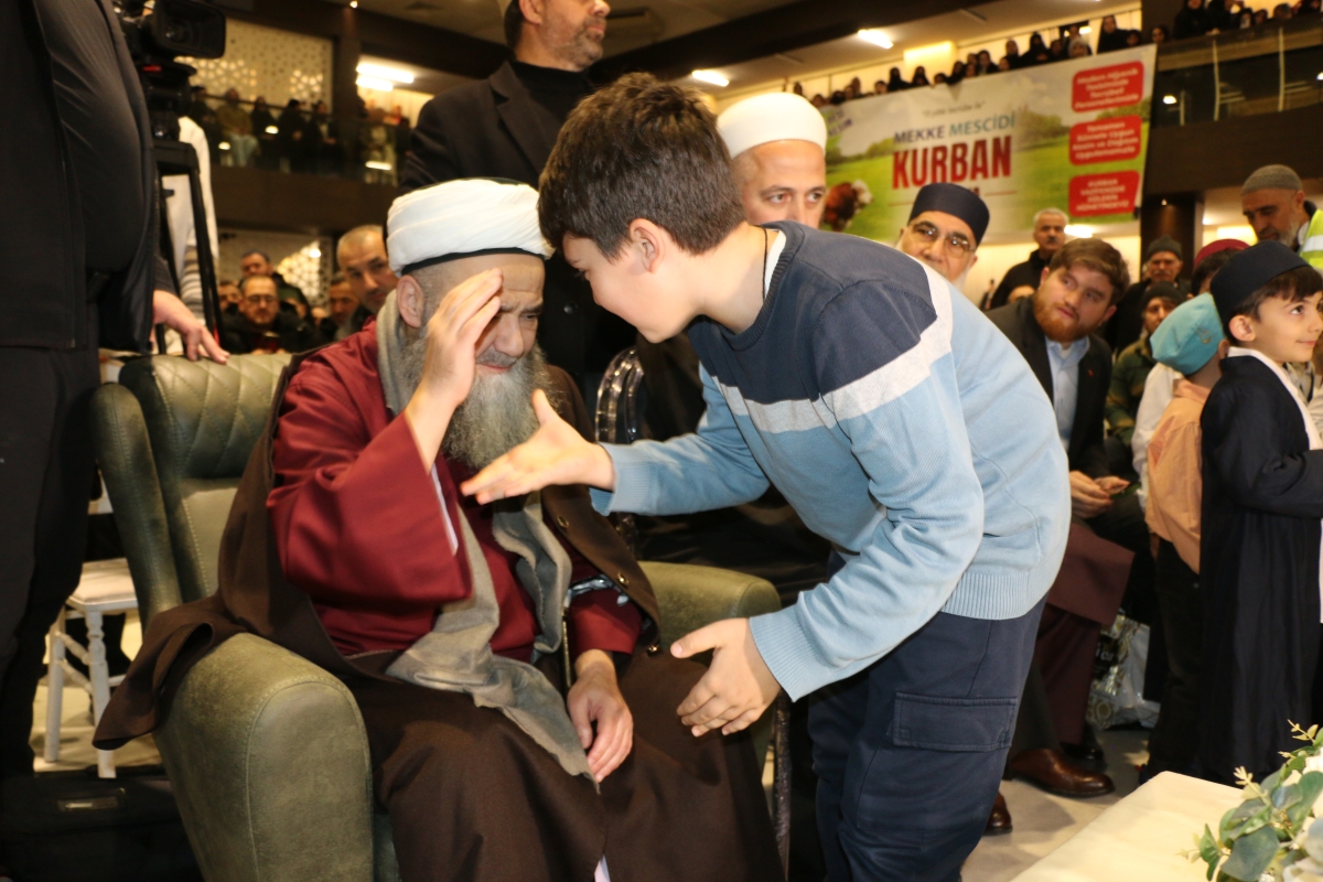 Sakarya'da Cübbeli Ahmet Mahmut Ünlü Hoca izdihamı yaşandı