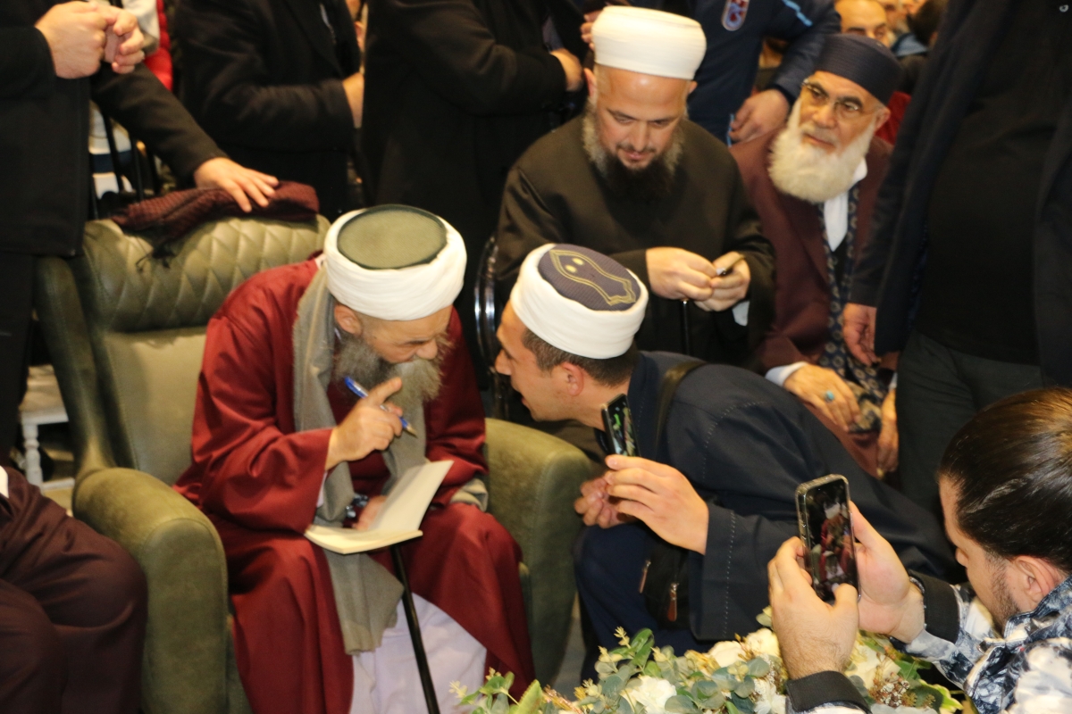 Sakarya'da Cübbeli Ahmet Mahmut Ünlü Hoca izdihamı yaşandı