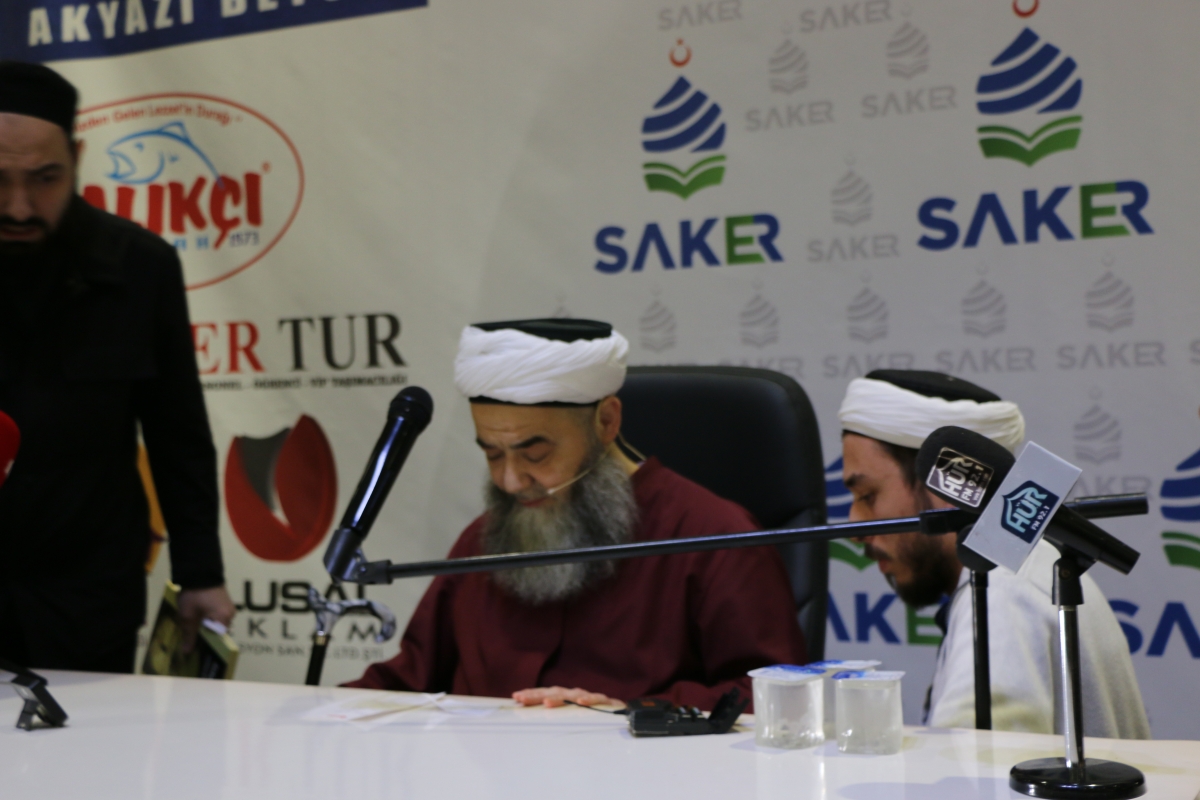 Sakarya'da Cübbeli Ahmet Mahmut Ünlü Hoca izdihamı yaşandı