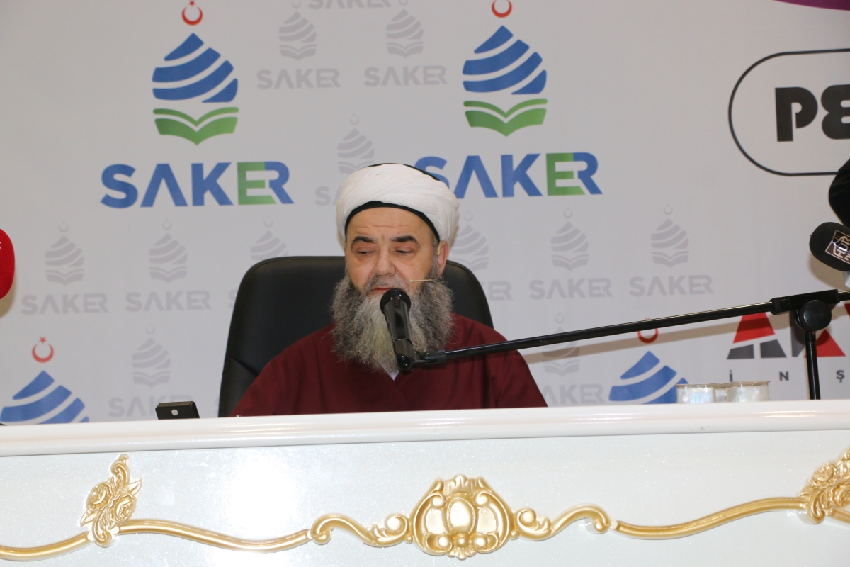 Sakarya'da Cübbeli Ahmet Mahmut Ünlü Hoca izdihamı yaşandı