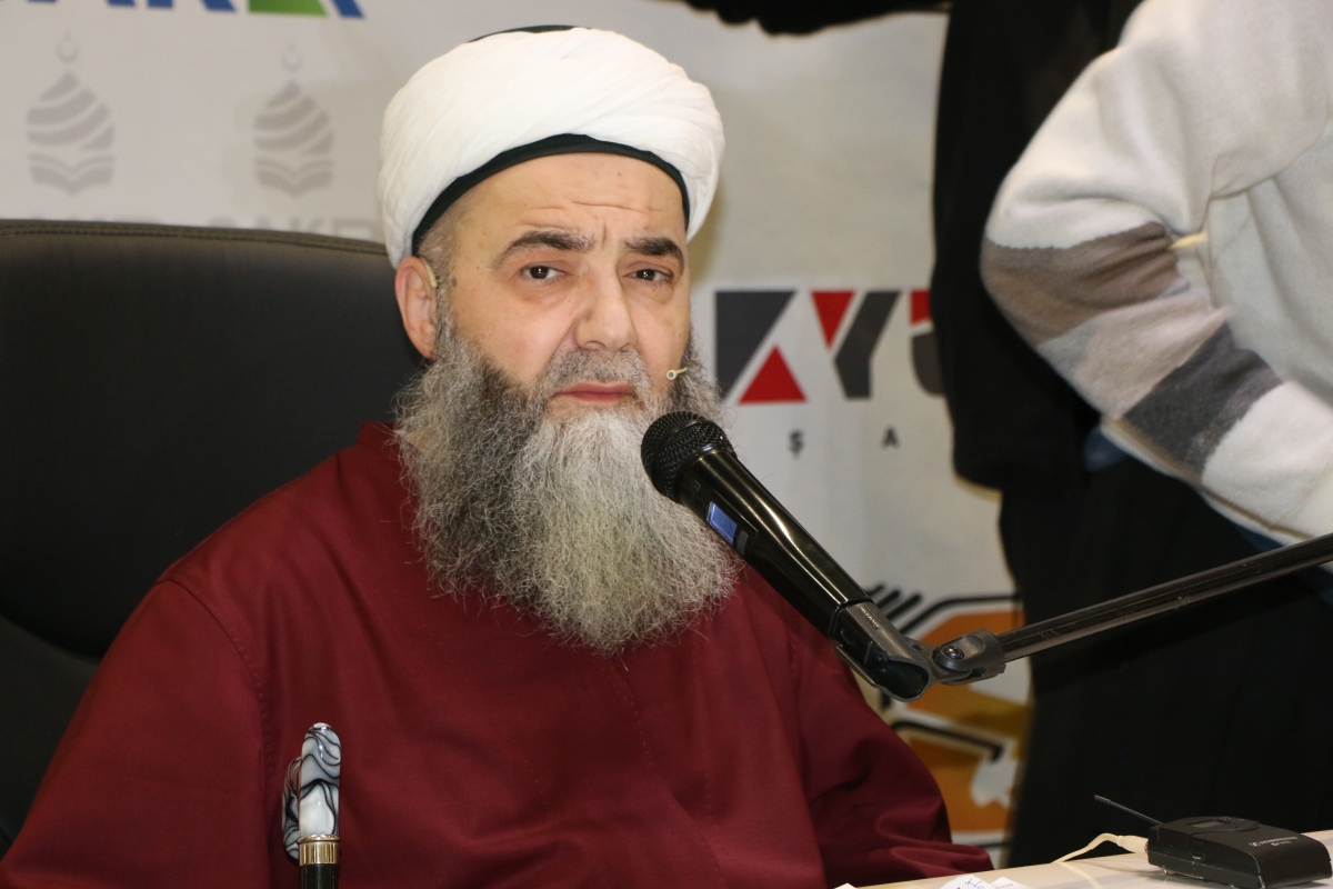 Sakarya'da Cübbeli Ahmet Mahmut Ünlü Hoca izdihamı yaşandı