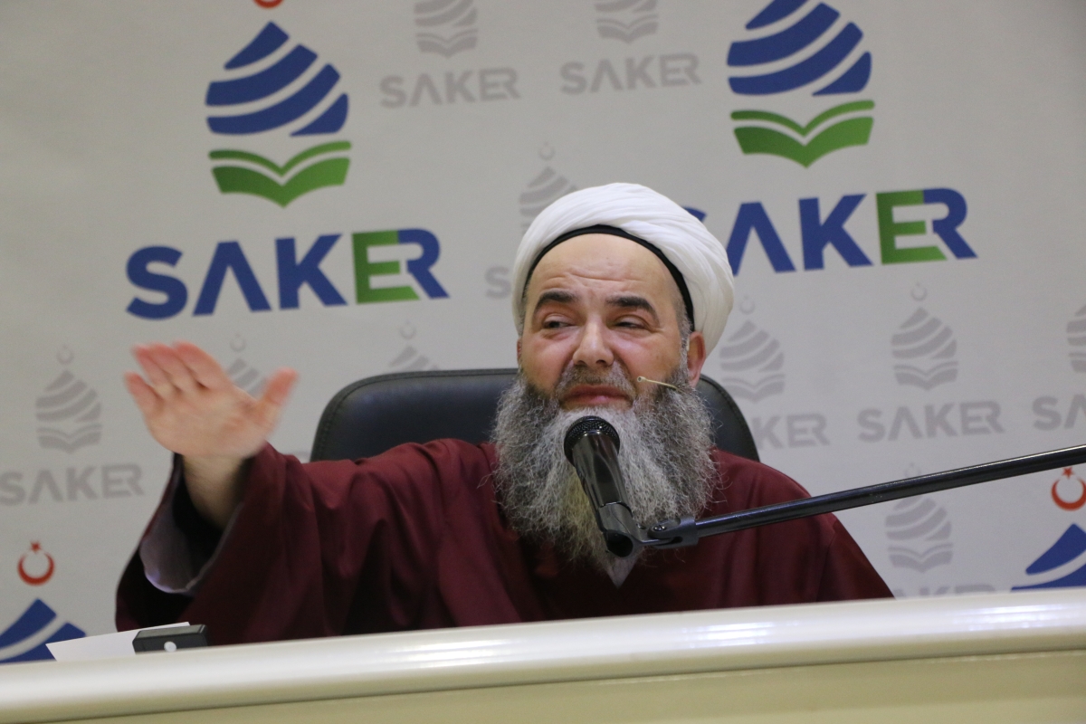 Sakarya'da Cübbeli Ahmet Mahmut Ünlü Hoca izdihamı yaşandı