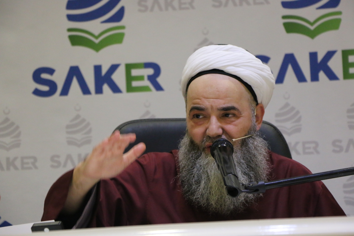 Sakarya'da Cübbeli Ahmet Mahmut Ünlü Hoca izdihamı yaşandı