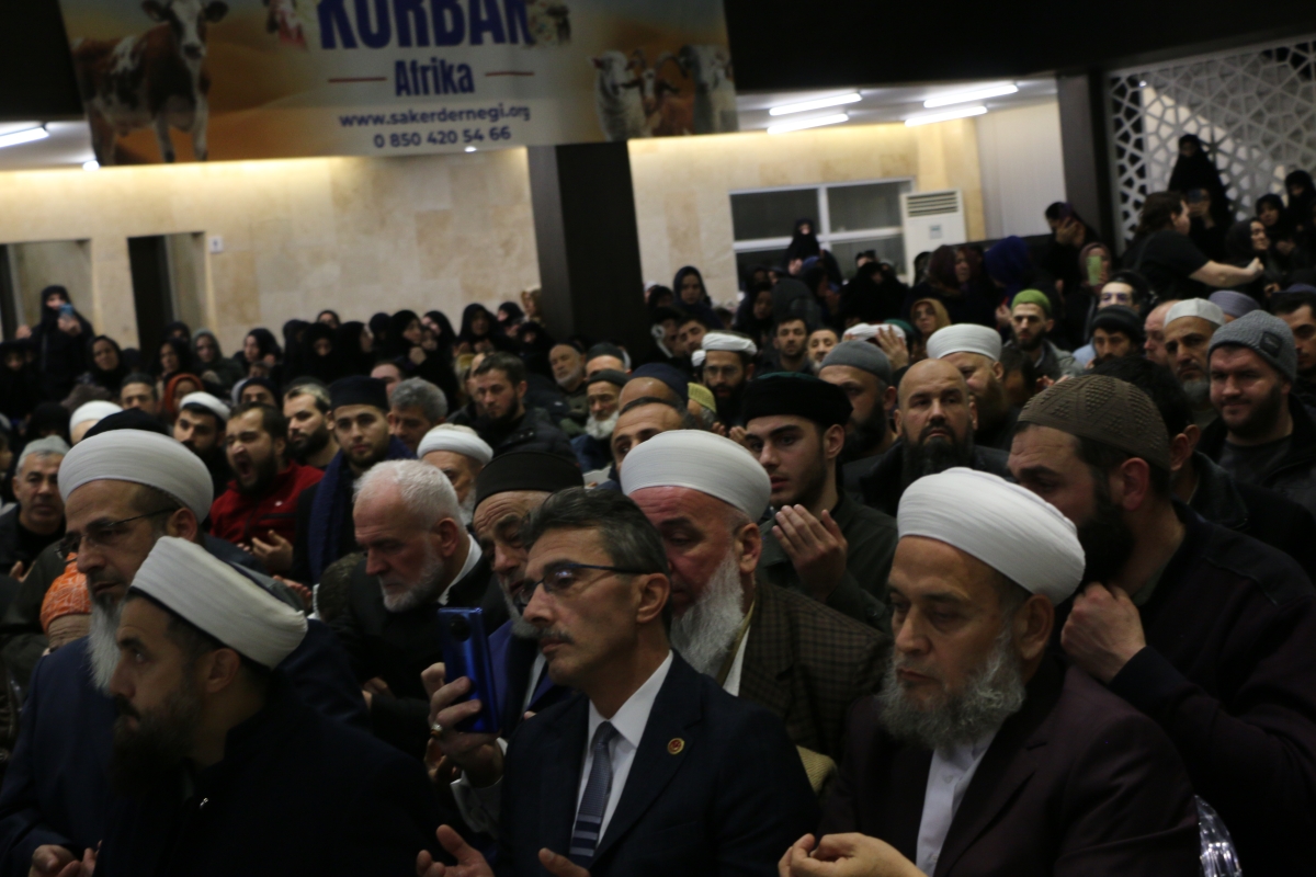 Sakarya'da Cübbeli Ahmet Mahmut Ünlü Hoca izdihamı yaşandı