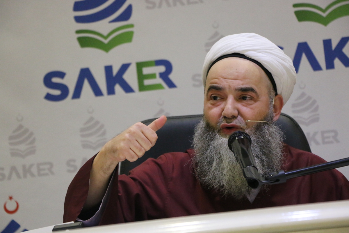 Sakarya'da Cübbeli Ahmet Mahmut Ünlü Hoca izdihamı yaşandı