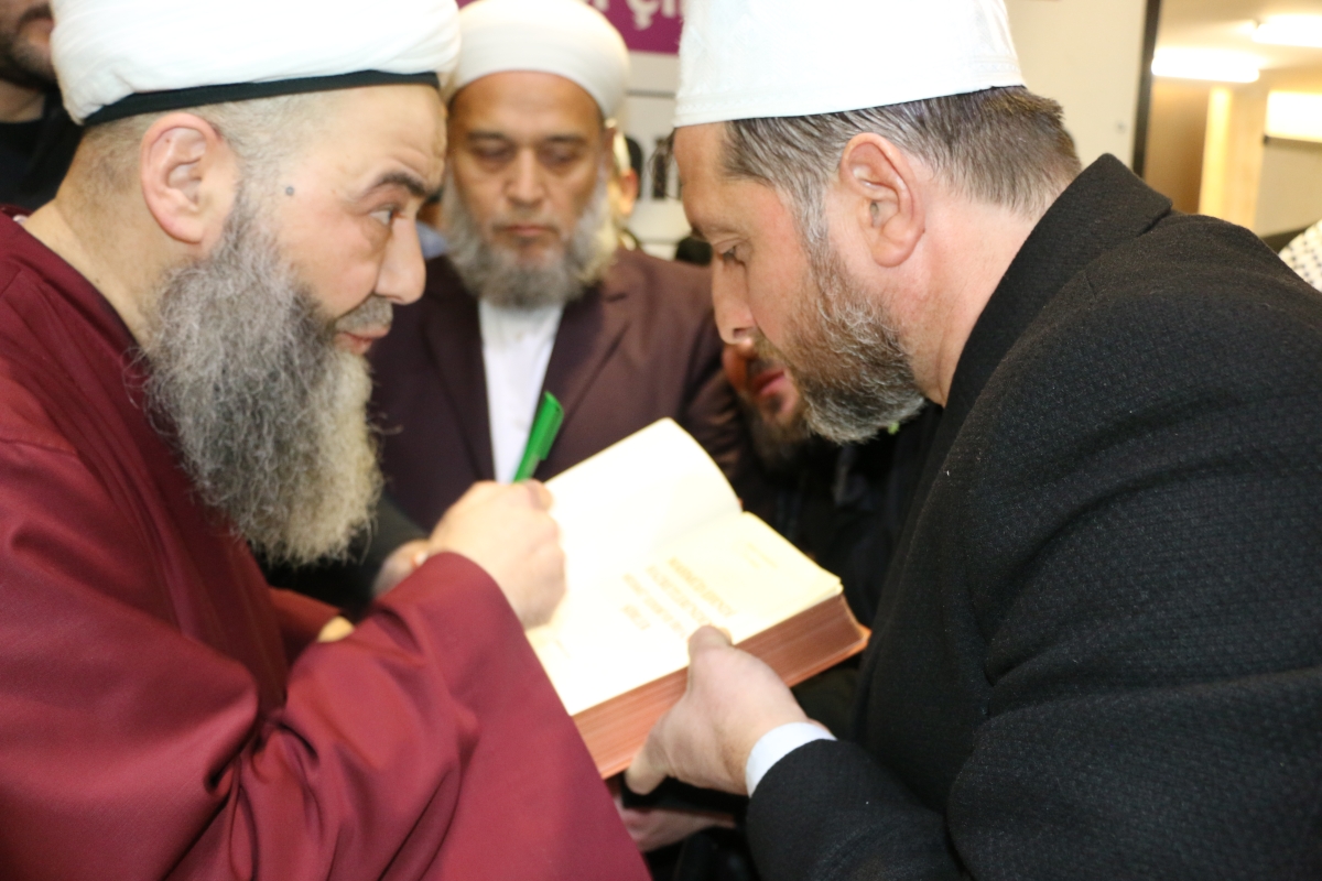 Sakarya'da Cübbeli Ahmet Mahmut Ünlü Hoca izdihamı yaşandı