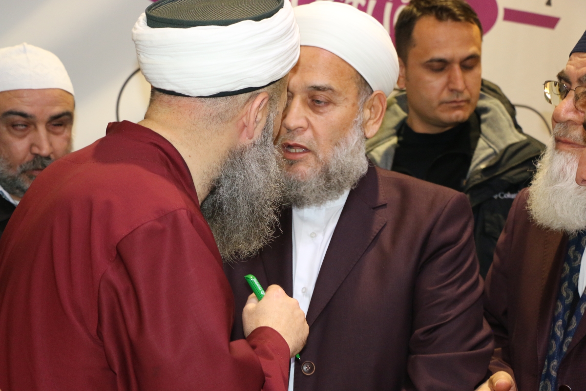Sakarya'da Cübbeli Ahmet Mahmut Ünlü Hoca izdihamı yaşandı