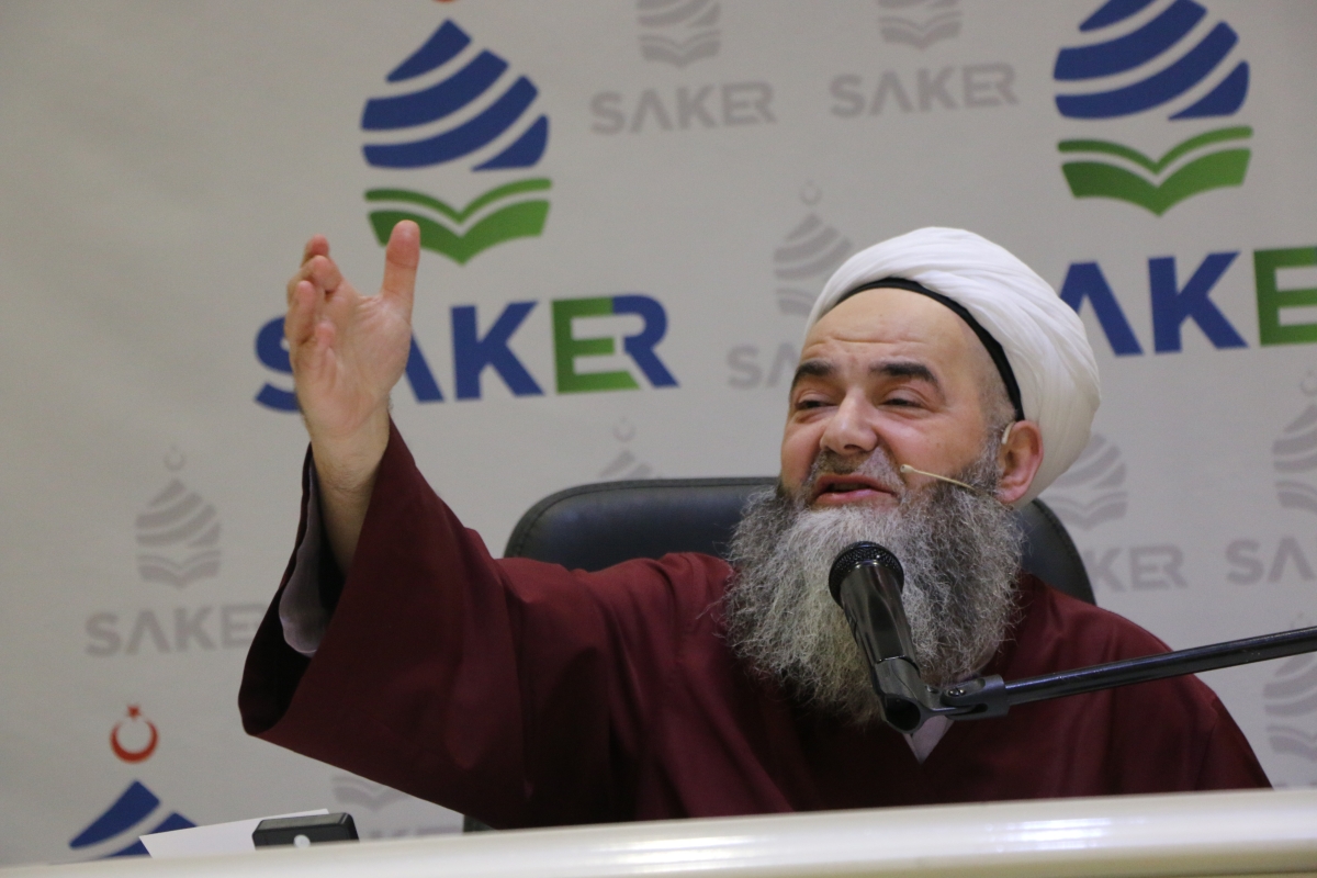 Sakarya'da Cübbeli Ahmet Mahmut Ünlü Hoca izdihamı yaşandı