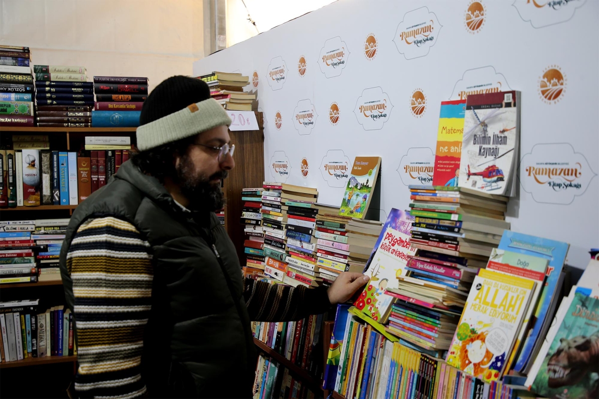 Ramazan’ın tadı Büyükşehirle güzel: 11 ayın sultanı Kitap Sokağı’nda karşılandı ( SAKARYA'DA GÜNÜN ÖNE ÇIKAN FOTOĞRAFLARI 9