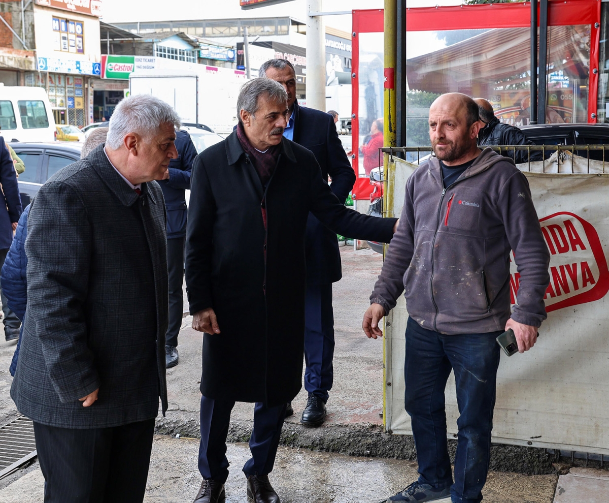 Yusuf Alemdar Modern Sanayi esnafını ziyaret etti; “Şehrimiz esnafının yanında olmaya devam edeceğiz” ( GÜNÜN ÖNE ÇIKAN FOTOĞRAFLARI )