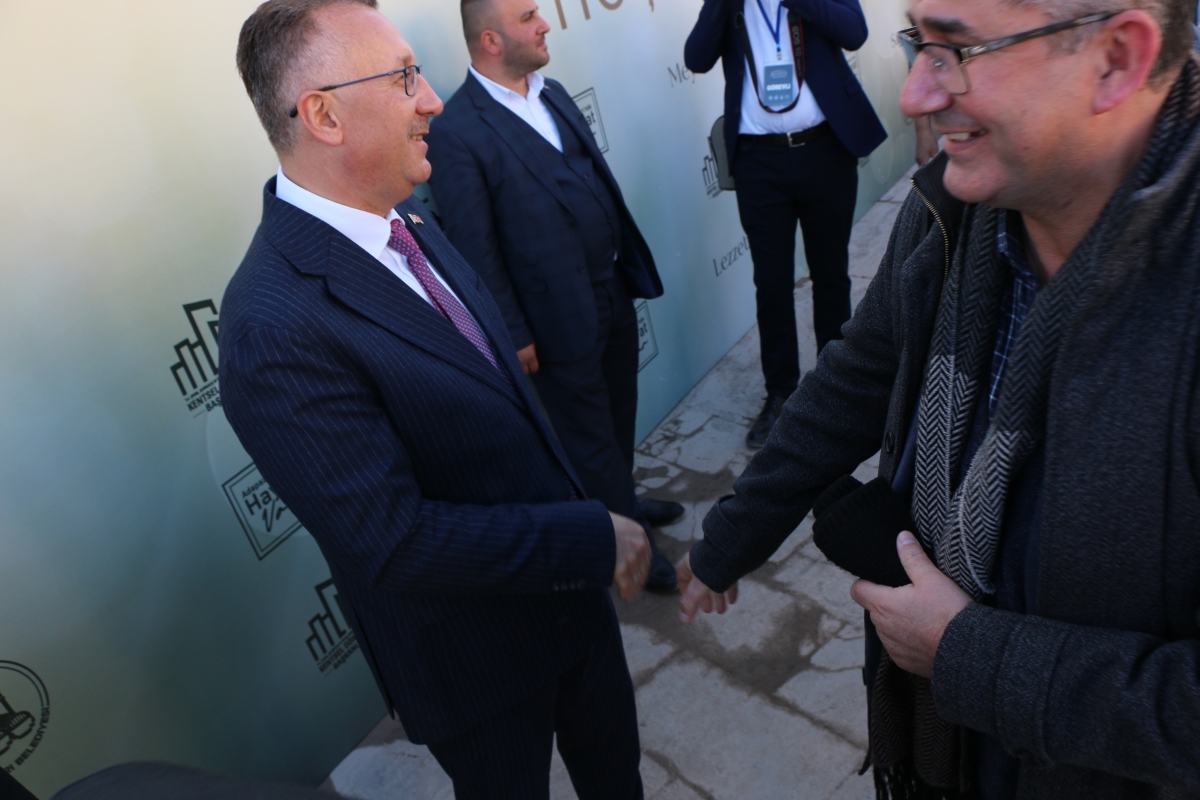 Ada Hayat Yerinde Kentsel Dönüşüm Projesi Temel Atma Töreni Bakan Mehmet Özhaseki' Katılımları ile Sakarya'da Gerçekleşti ( İŞTE GÜNÜN ÖNE ÇIKAN FOTOĞRAFLARI )
