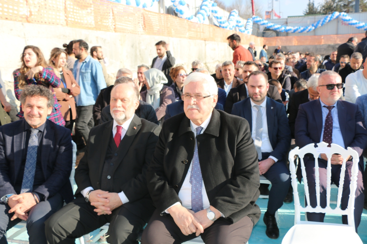 Ada Hayat Yerinde Kentsel Dönüşüm Projesi Temel Atma Töreni Bakan Mehmet Özhaseki' Katılımları ile Sakarya'da Gerçekleşti ( İŞTE GÜNÜN ÖNE ÇIKAN FOTOĞRAFLARI )