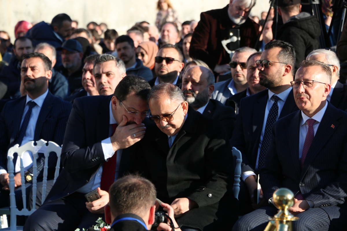 Ada Hayat Yerinde Kentsel Dönüşüm Projesi Temel Atma Töreni Bakan Mehmet Özhaseki' Katılımları ile Sakarya'da Gerçekleşti ( İŞTE GÜNÜN ÖNE ÇIKAN FOTOĞRAFLARI )