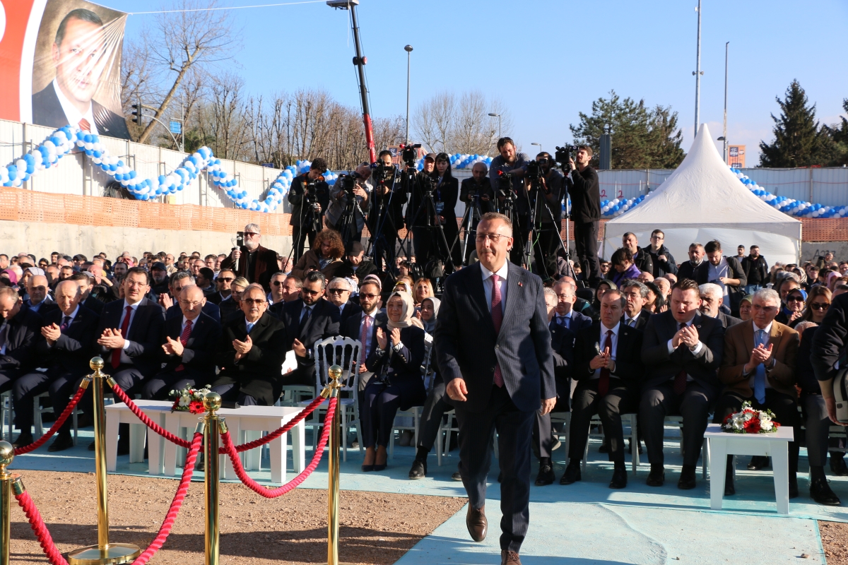 Ada Hayat Yerinde Kentsel Dönüşüm Projesi Temel Atma Töreni Bakan Mehmet Özhaseki' Katılımları ile Sakarya'da Gerçekleşti ( İŞTE GÜNÜN ÖNE ÇIKAN FOTOĞRAFLARI )