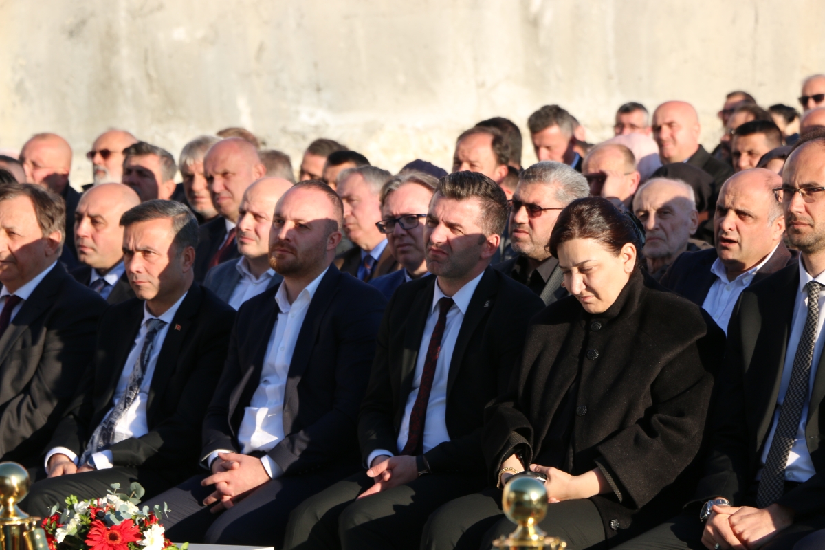 Ada Hayat Yerinde Kentsel Dönüşüm Projesi Temel Atma Töreni Bakan Mehmet Özhaseki' Katılımları ile Sakarya'da Gerçekleşti ( İŞTE GÜNÜN ÖNE ÇIKAN FOTOĞRAFLARI )