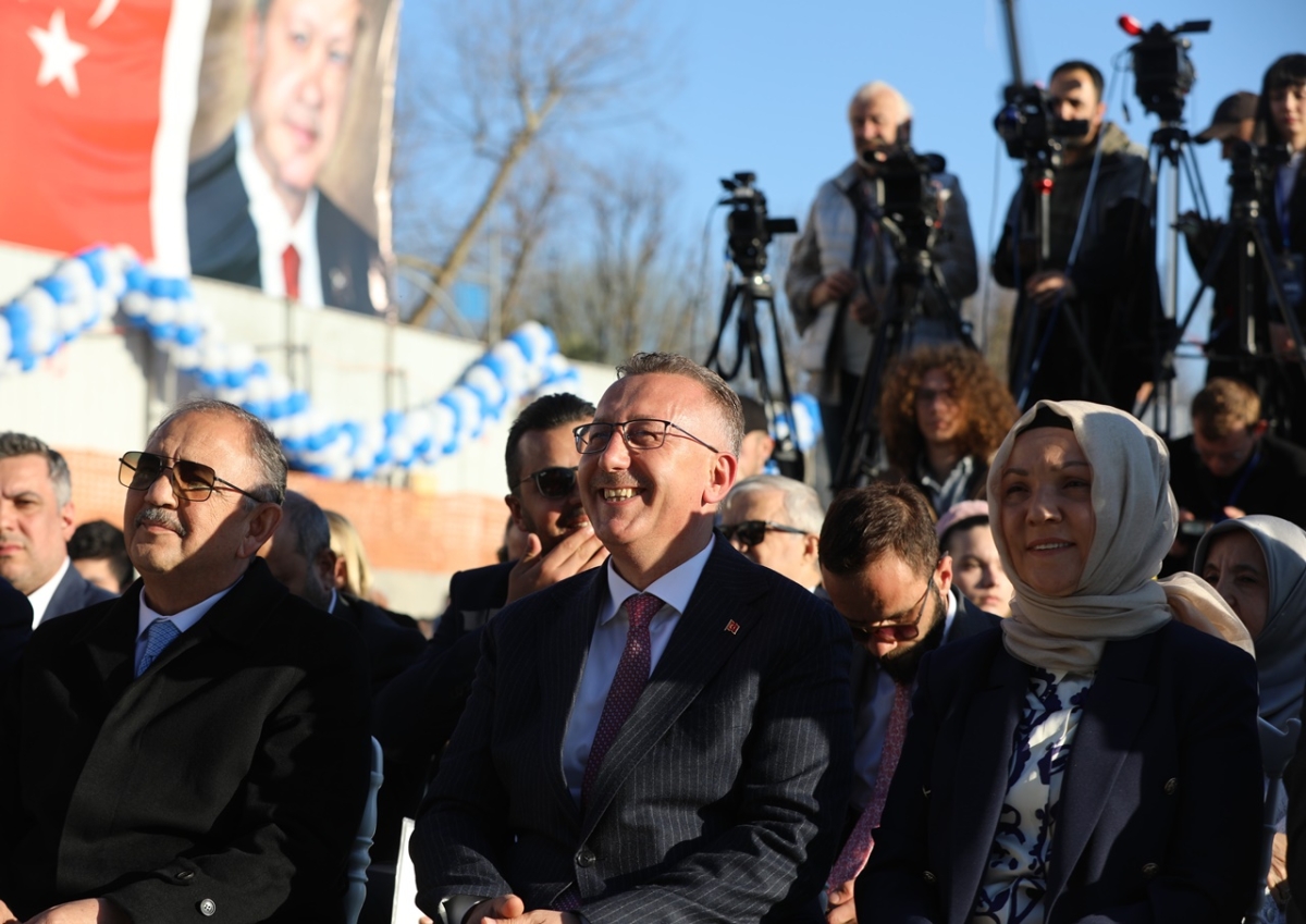 Ada Hayat Yerinde Kentsel Dönüşüm Projesi Temel Atma Töreni Bakan Mehmet Özhaseki' Katılımları ile Sakarya'da Gerçekleşti ( İŞTE GÜNÜN ÖNE ÇIKAN FOTOĞRAFLARI )