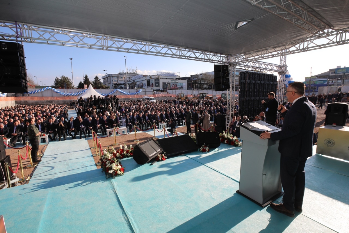Ada Hayat Yerinde Kentsel Dönüşüm Projesi Temel Atma Töreni Bakan Mehmet Özhaseki' Katılımları ile Sakarya'da Gerçekleşti ( İŞTE GÜNÜN ÖNE ÇIKAN FOTOĞRAFLARI )