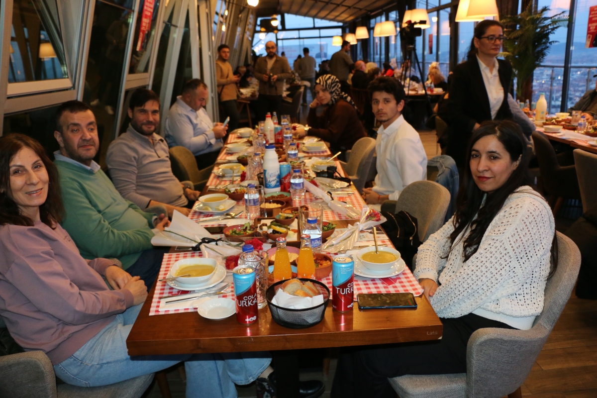 Dr. Aydoğan Arslan yerel basınla iftarda bir araya geldi ( GÜNÜN ÖNE ÇIKAN PROĞRAMLARI )