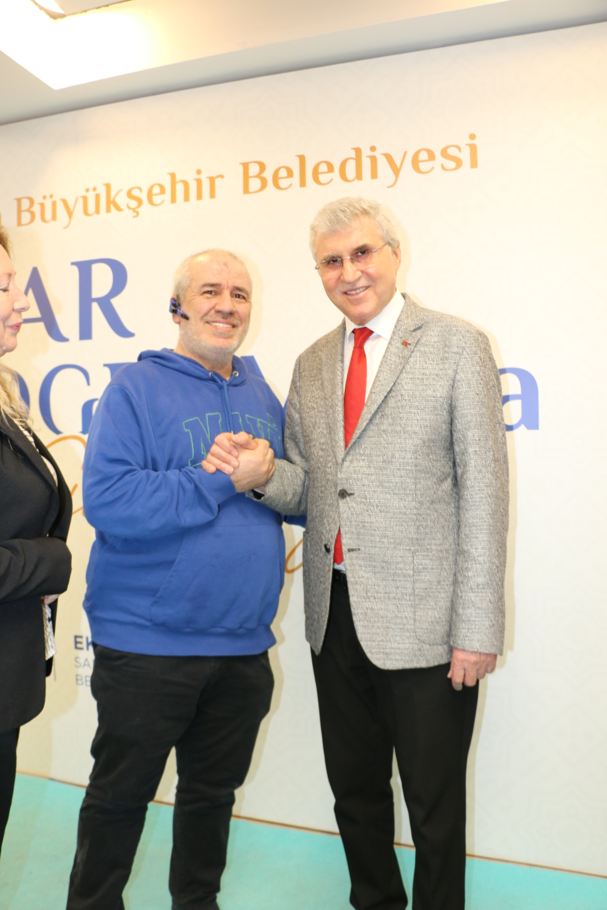 Sakarya Büyükşehir Belediye Başkanı Ekrem Yüce'nin Basına Veda Yemeği (GECEYE DAMGASINI VURAN HATIRA FOTOĞRAFLARI )