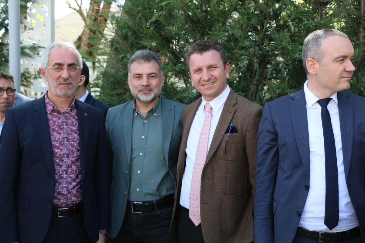 Sakarya Büyükşehir Belediyesinde devir teslim heyecanı ( GÜNÜN ÖNE ÇIKAN FOTOĞRAFLARI )