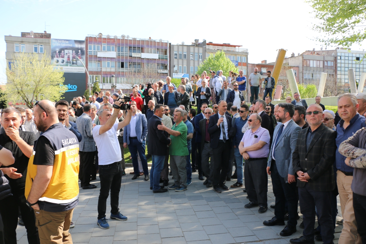 Sakarya Büyükşehir Belediyesinde devir teslim heyecanı ( GÜNÜN ÖNE ÇIKAN FOTOĞRAFLARI )