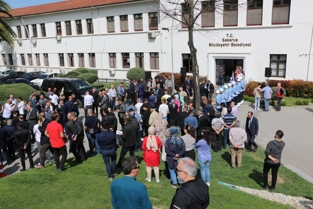 Sakarya Büyükşehir Belediyesinde devir teslim heyecanı ( GÜNÜN ÖNE ÇIKAN FOTOĞRAFLARI )