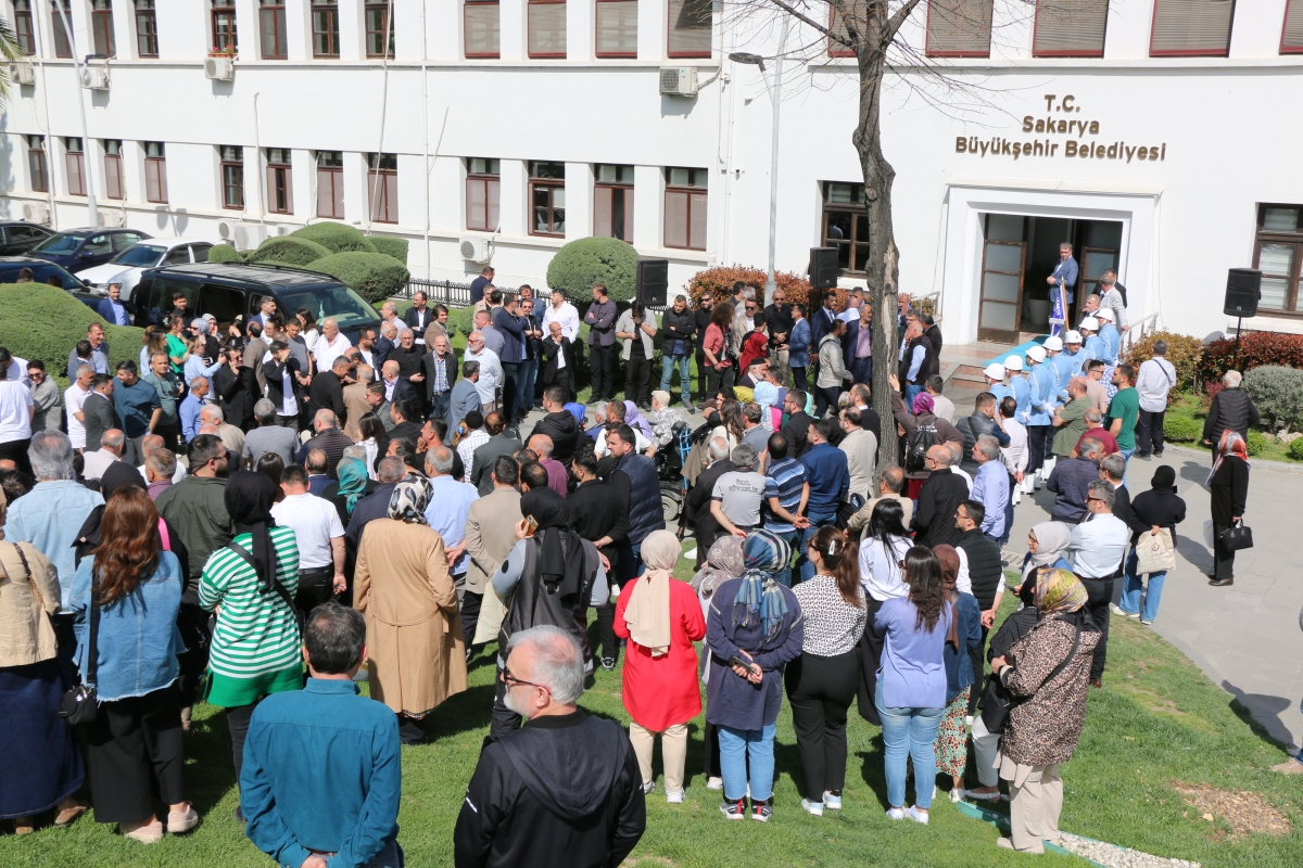 Sakarya Büyükşehir Belediyesinde devir teslim heyecanı ( GÜNÜN ÖNE ÇIKAN FOTOĞRAFLARI )