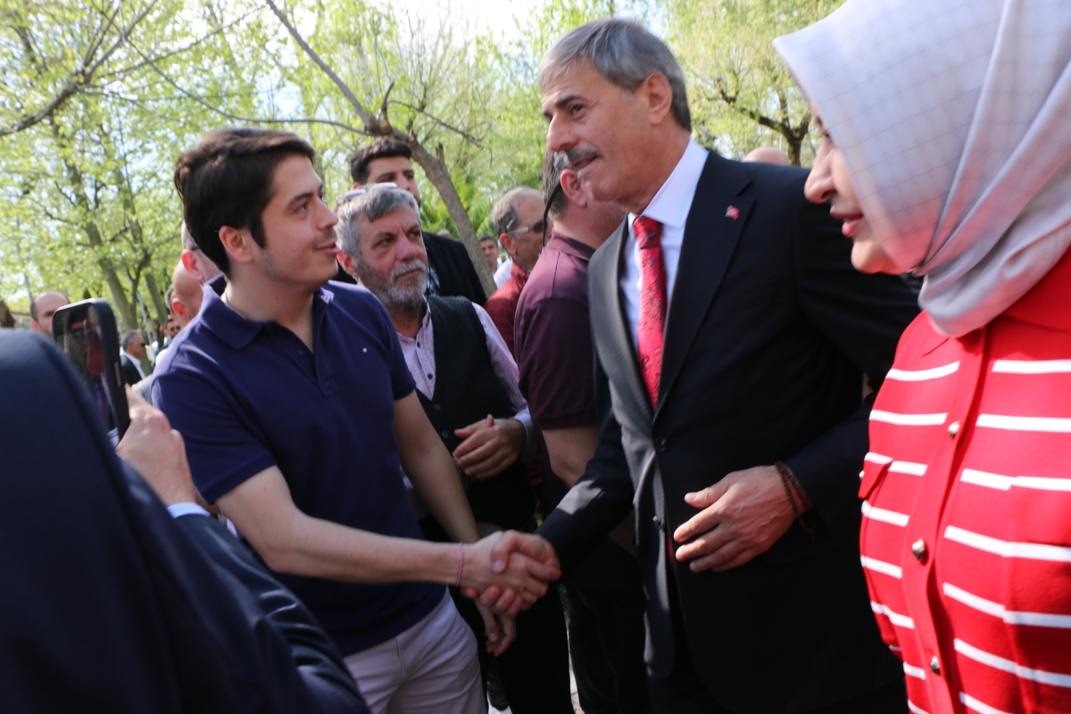 Sakarya Büyükşehir Belediyesinde devir teslim heyecanı ( GÜNÜN ÖNE ÇIKAN FOTOĞRAFLARI )