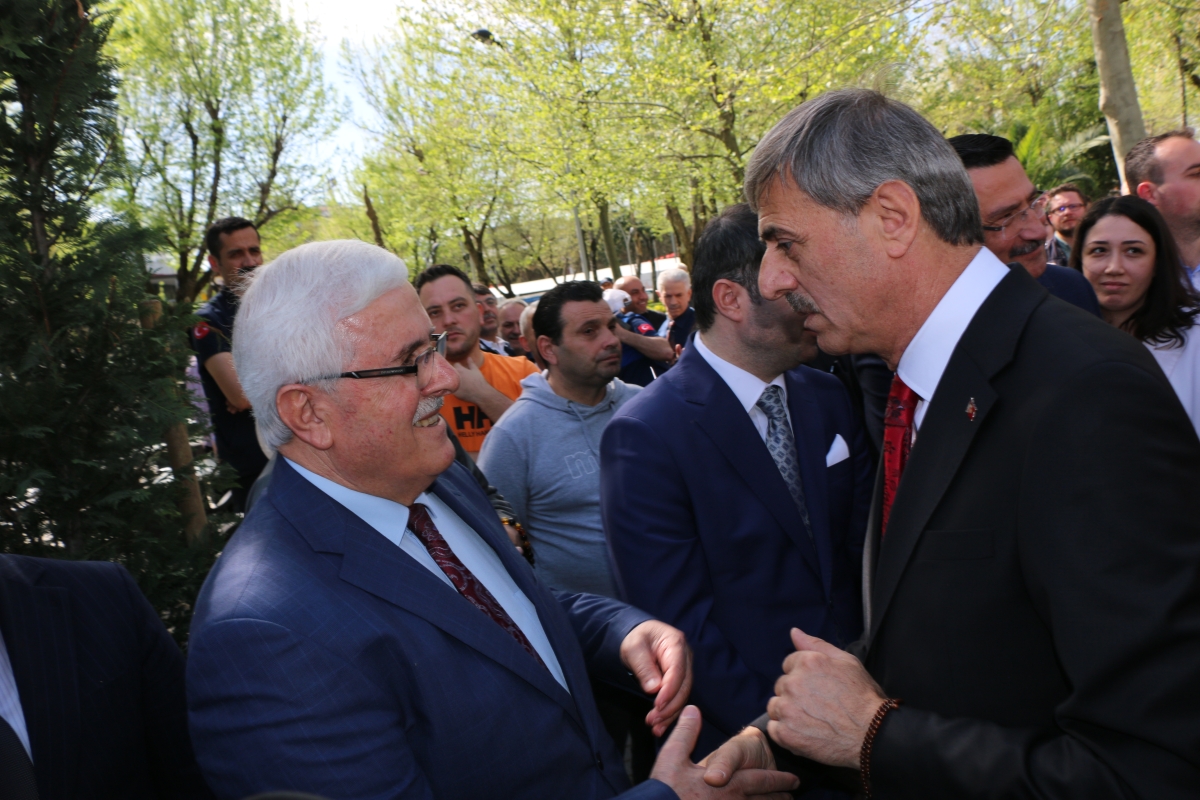 Sakarya Büyükşehir Belediyesinde devir teslim heyecanı ( GÜNÜN ÖNE ÇIKAN FOTOĞRAFLARI )