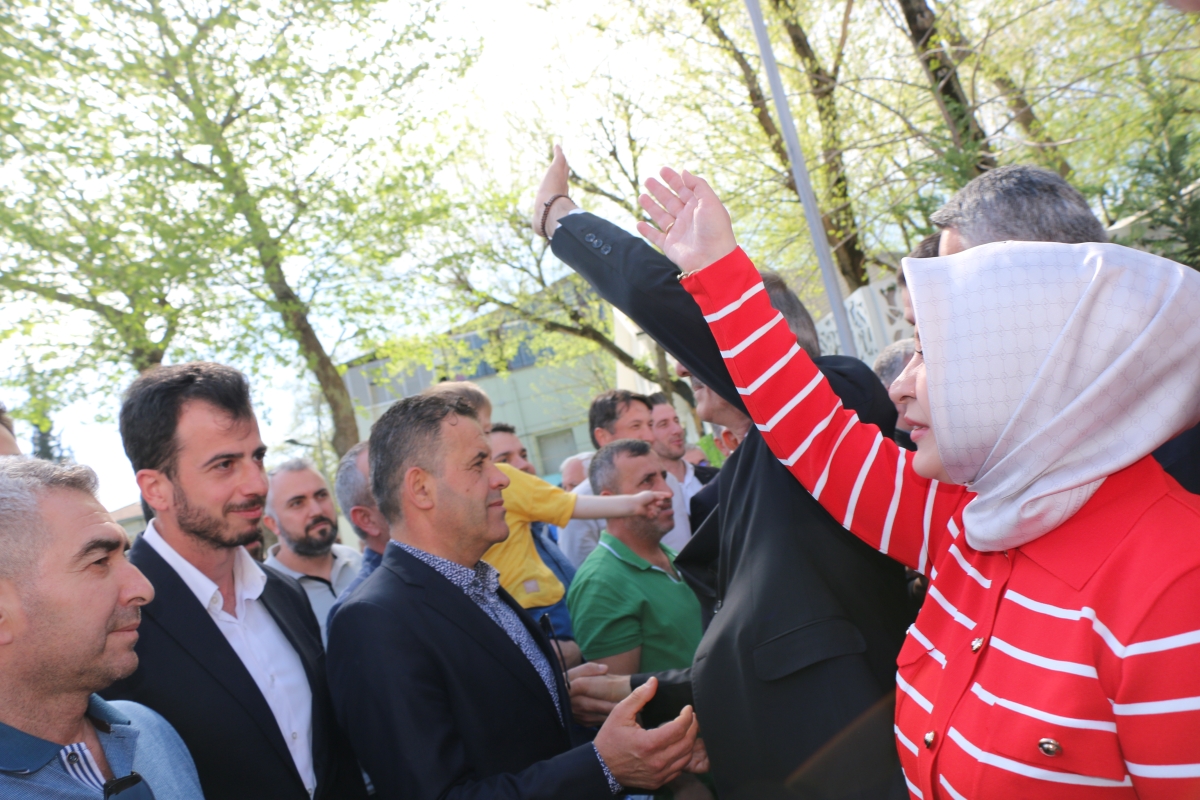 Sakarya Büyükşehir Belediyesinde devir teslim heyecanı ( GÜNÜN ÖNE ÇIKAN FOTOĞRAFLARI )