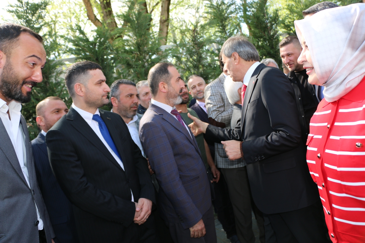 Sakarya Büyükşehir Belediyesinde devir teslim heyecanı ( GÜNÜN ÖNE ÇIKAN FOTOĞRAFLARI )
