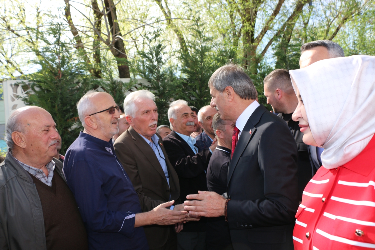 Sakarya Büyükşehir Belediyesinde devir teslim heyecanı ( GÜNÜN ÖNE ÇIKAN FOTOĞRAFLARI )