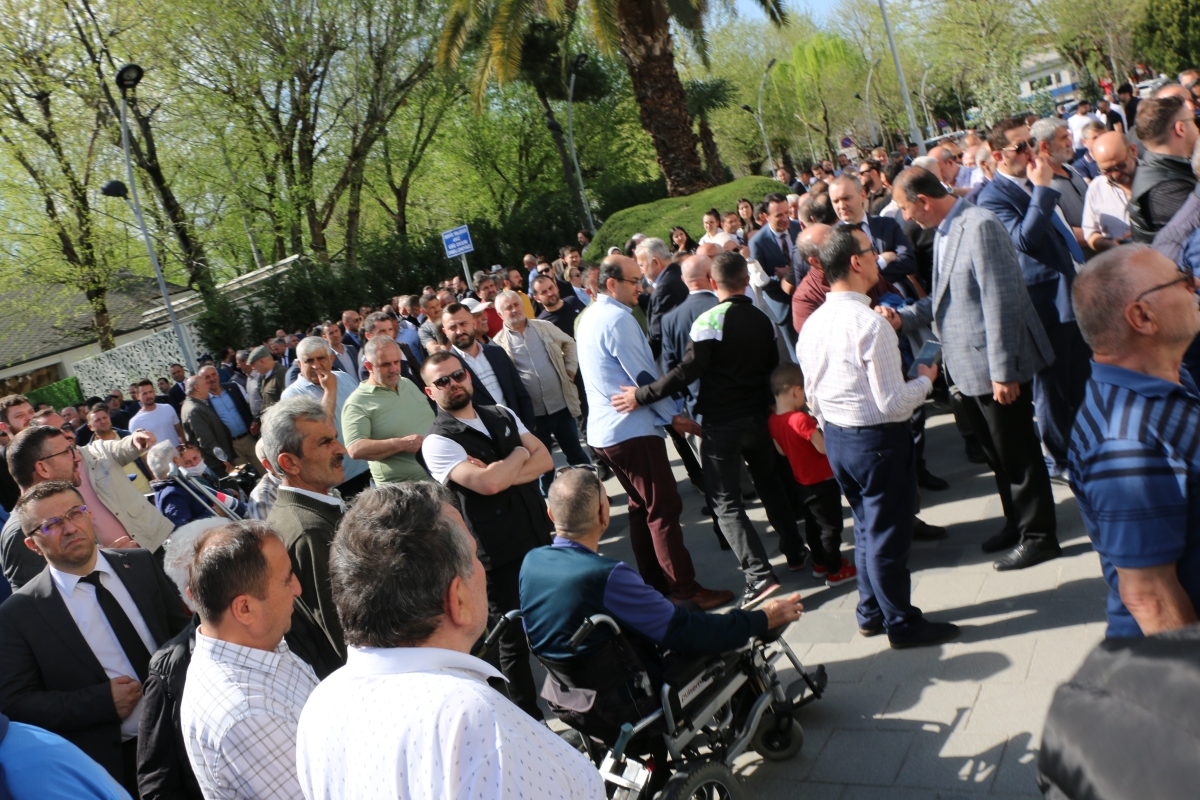 Sakarya Büyükşehir Belediyesinde devir teslim heyecanı ( GÜNÜN ÖNE ÇIKAN FOTOĞRAFLARI )