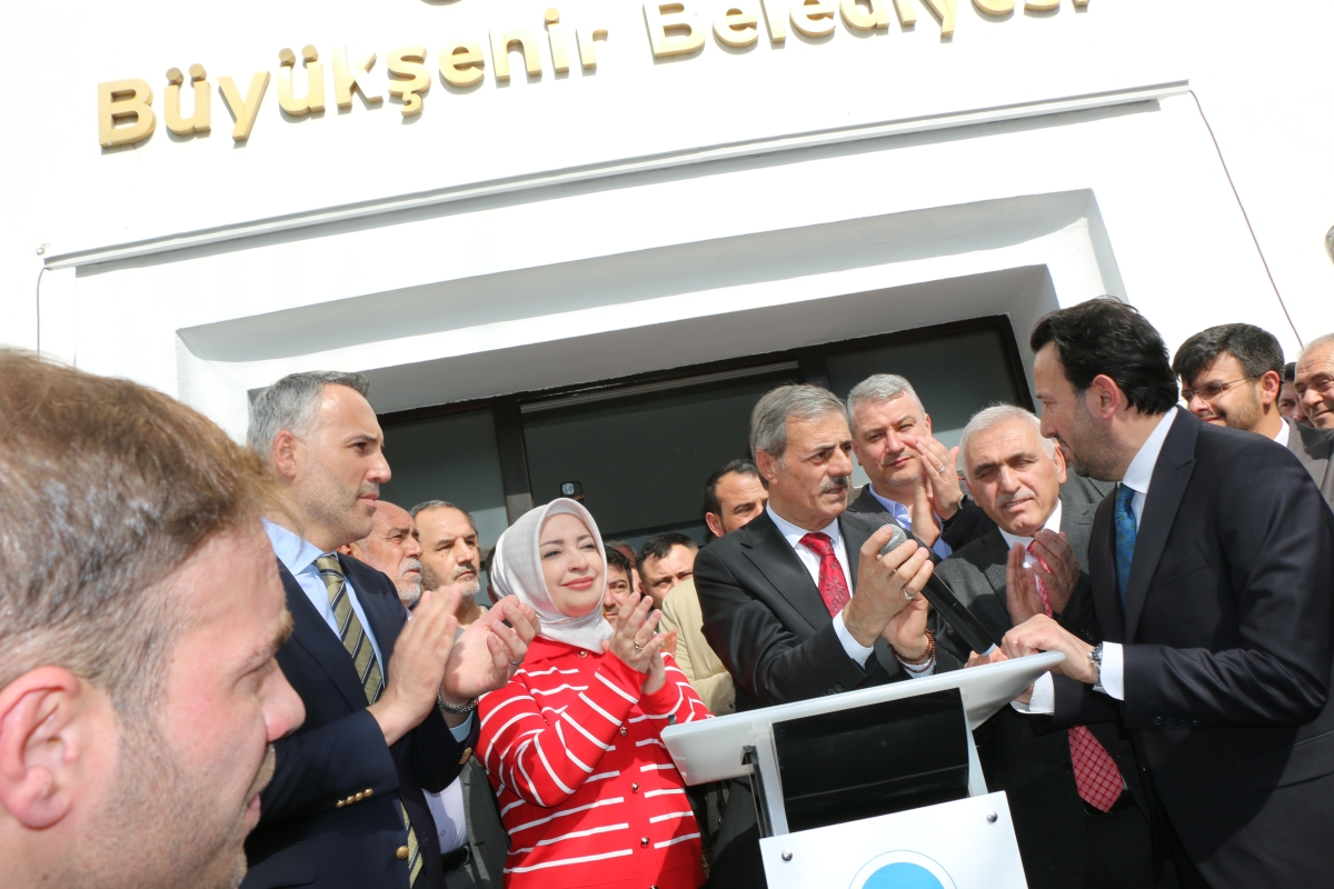 Sakarya Büyükşehir Belediyesinde devir teslim heyecanı ( GÜNÜN ÖNE ÇIKAN FOTOĞRAFLARI )