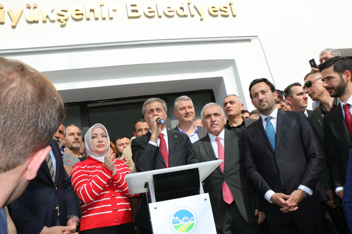 Sakarya Büyükşehir Belediyesinde devir teslim heyecanı ( GÜNÜN ÖNE ÇIKAN FOTOĞRAFLARI )