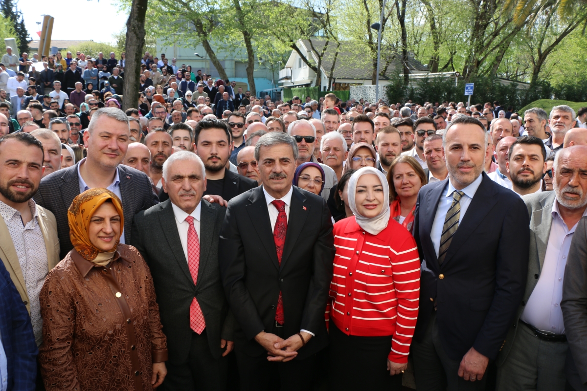 Sakarya Büyükşehir Belediyesinde devir teslim heyecanı ( GÜNÜN ÖNE ÇIKAN FOTOĞRAFLARI )
