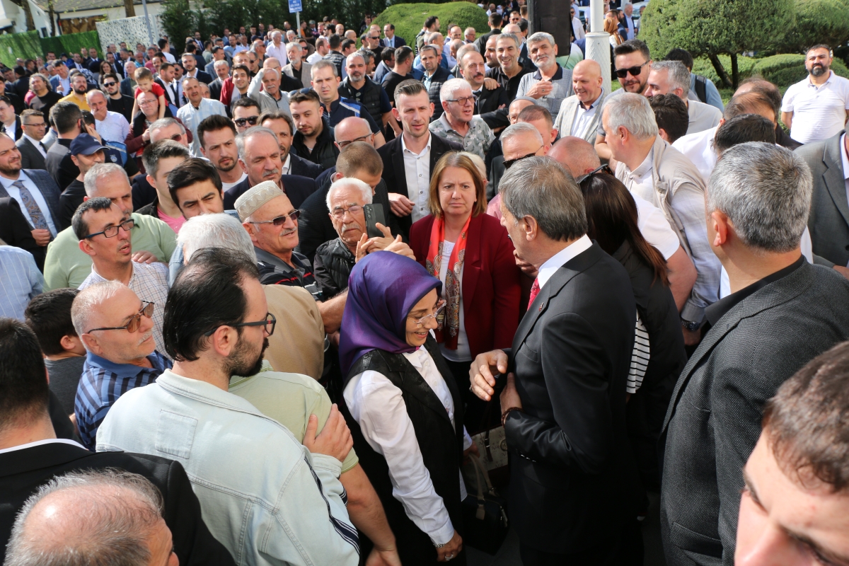 Sakarya Büyükşehir Belediyesinde devir teslim heyecanı ( GÜNÜN ÖNE ÇIKAN FOTOĞRAFLARI )