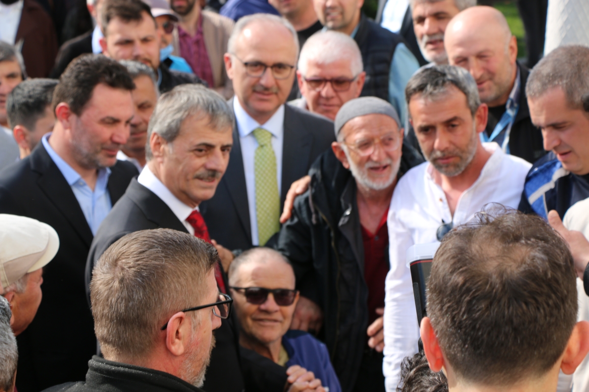 Sakarya Büyükşehir Belediyesinde devir teslim heyecanı ( GÜNÜN ÖNE ÇIKAN FOTOĞRAFLARI )