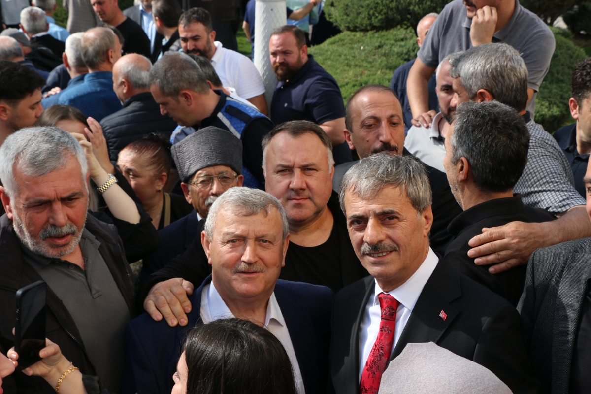 Sakarya Büyükşehir Belediyesinde devir teslim heyecanı ( GÜNÜN ÖNE ÇIKAN FOTOĞRAFLARI )