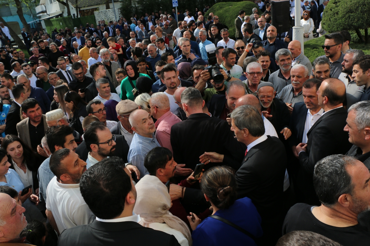 Sakarya Büyükşehir Belediyesinde devir teslim heyecanı ( GÜNÜN ÖNE ÇIKAN FOTOĞRAFLARI )