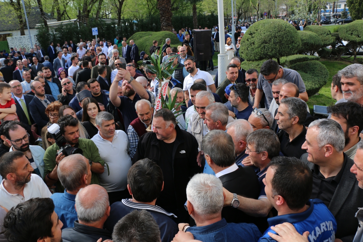 Sakarya Büyükşehir Belediyesinde devir teslim heyecanı ( GÜNÜN ÖNE ÇIKAN FOTOĞRAFLARI )