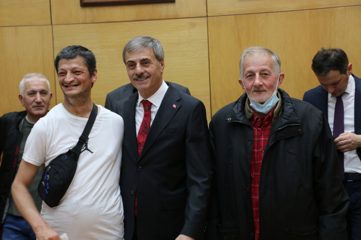 Sakarya Büyükşehir Belediyesinde devir teslim heyecanı ( GÜNÜN ÖNE ÇIKAN FOTOĞRAFLARI )