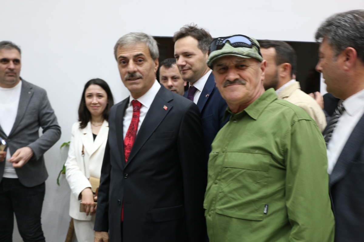 Sakarya Büyükşehir Belediyesinde devir teslim heyecanı ( GÜNÜN ÖNE ÇIKAN FOTOĞRAFLARI )