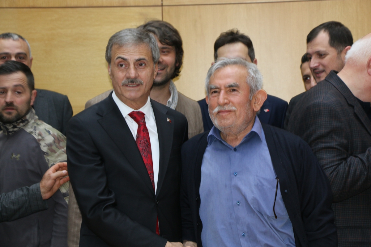 Sakarya Büyükşehir Belediyesinde devir teslim heyecanı ( GÜNÜN ÖNE ÇIKAN FOTOĞRAFLARI )