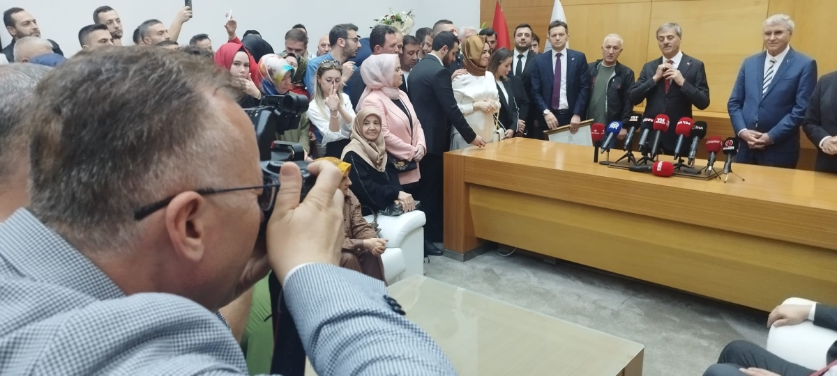 Sakarya Büyükşehir Belediyesinde devir teslim heyecanı ( GÜNÜN ÖNE ÇIKAN FOTOĞRAFLARI )