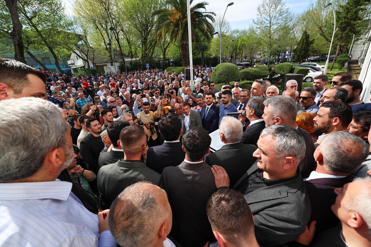 Sakarya Büyükşehir’de hizmet bayrağı artık Yusuf Alemdar’da: “Bizim yarışımız, hizmet yarışıdır” ( GÜNÜN ÖNE ÇIKAN FOTOĞRAFLARI )