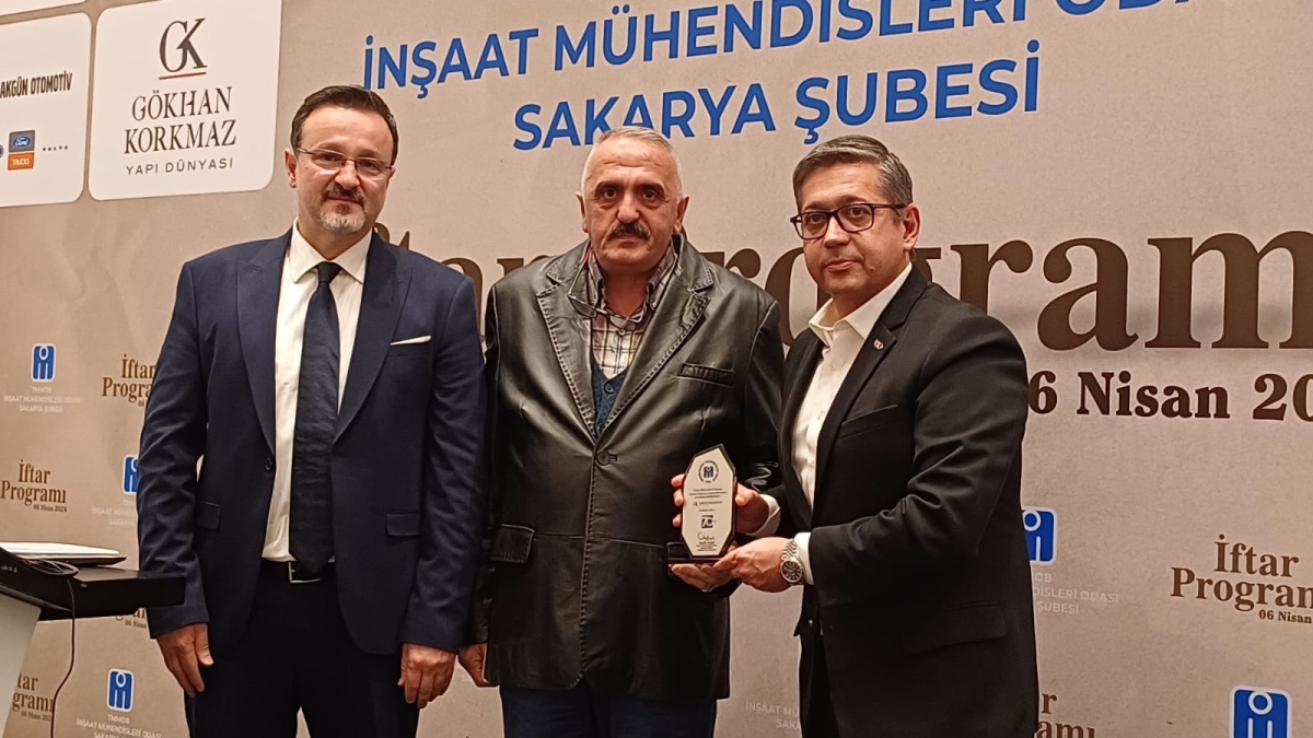 İnşaat Mühendisleri Odası Sakarya Şubesi'nden özel Ramazan İftar Programı: Bilinçlendirme ve Birlik Beraberlik (GECENİN ÖNE ÇIKAN FOTOĞRAFLARI )