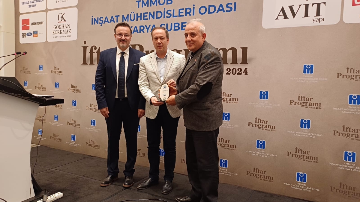 İnşaat Mühendisleri Odası Sakarya Şubesi'nden özel Ramazan İftar Programı: Bilinçlendirme ve Birlik Beraberlik (GECENİN ÖNE ÇIKAN FOTOĞRAFLARI )