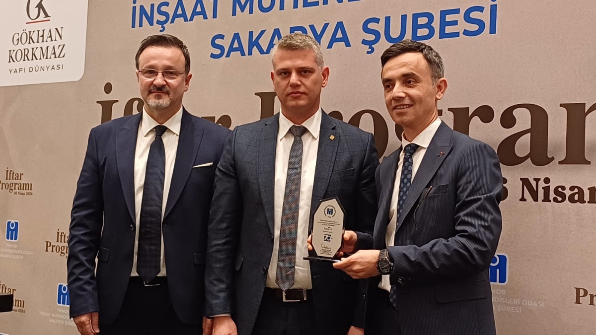 İnşaat Mühendisleri Odası Sakarya Şubesi'nden özel Ramazan İftar Programı: Bilinçlendirme ve Birlik Beraberlik (GECENİN ÖNE ÇIKAN FOTOĞRAFLARI )