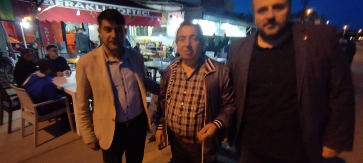 Meraklı Köfteci Yakup Barış Özgür Usta'dan 5'nci Geleneksel İftar Yemeği ( GÜNÜN ÖNE ÇIKAN FOTOĞRAFLARI )